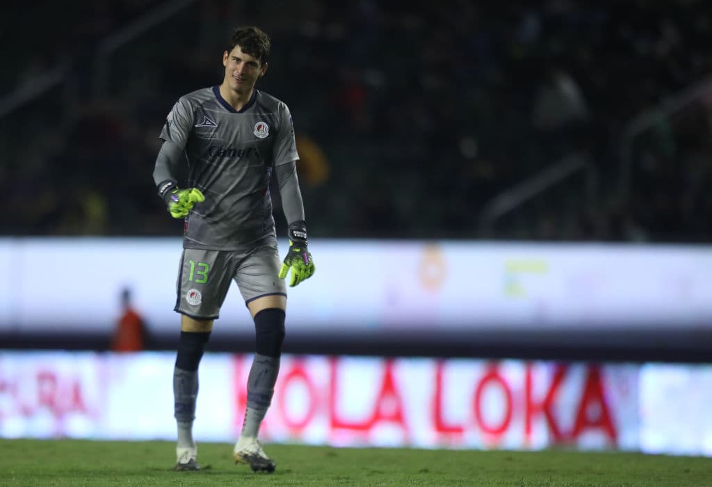 Nicolás Ibáñez (16’, 38’) abrió el marcador y amplió la diferencia desde los once pasos. Germán Berterame (62’) hizo el tercero para concretar la goleada en El Kraken. En la siguiente fecha, los cañoneros visitarán Juárez y los de San Luis recibirán a Santos.