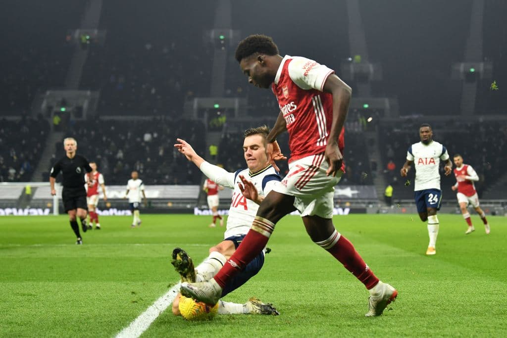 Tottenham derrota en casa al Arsenal 2-0. Durante la jornada 11, Son Heung-Min (13) y Harry Kane (45+1) se encargaron de darle la victoria a su equipo en la fecha dominical de la Premier League.