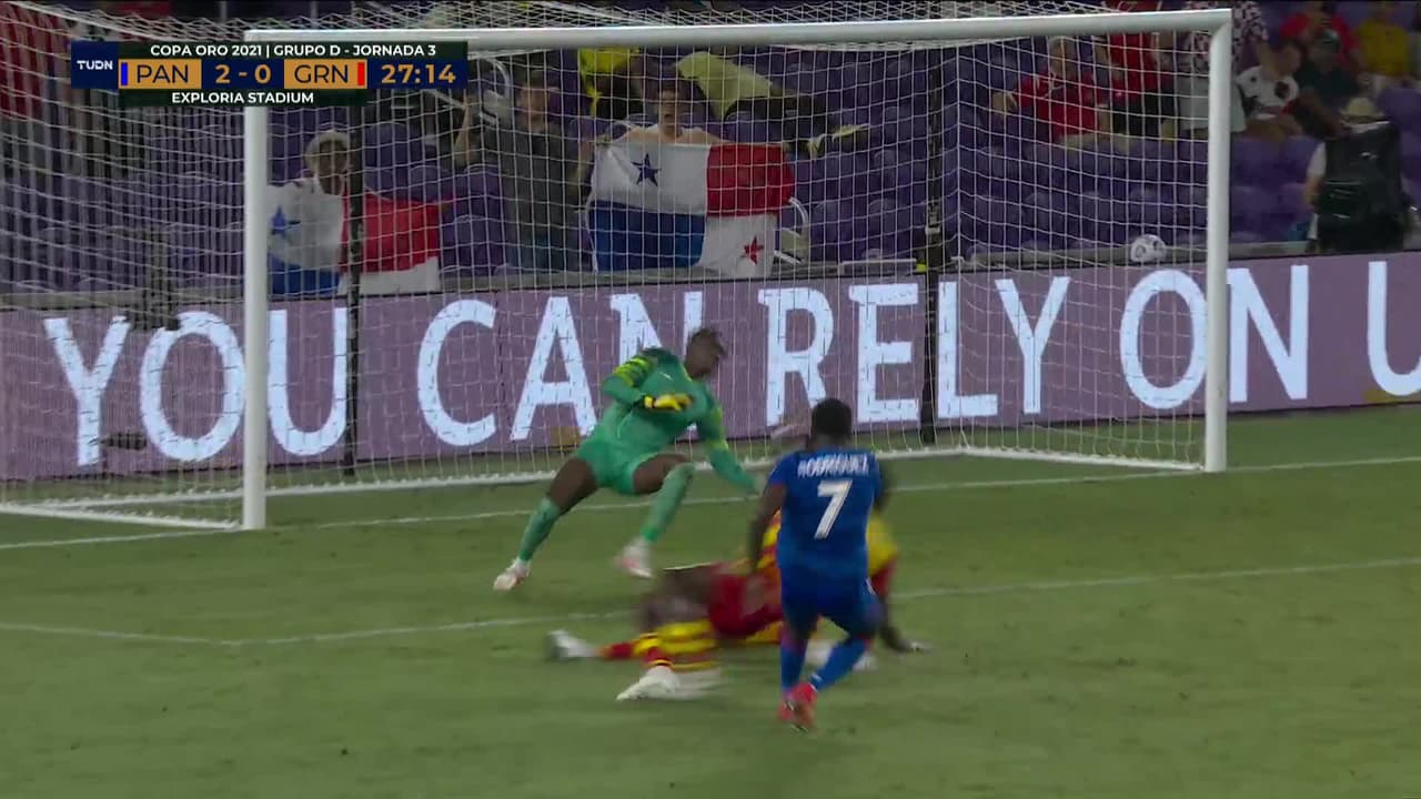 ¡GOL!  anota para Panamá. Jose Luis Rodriguez