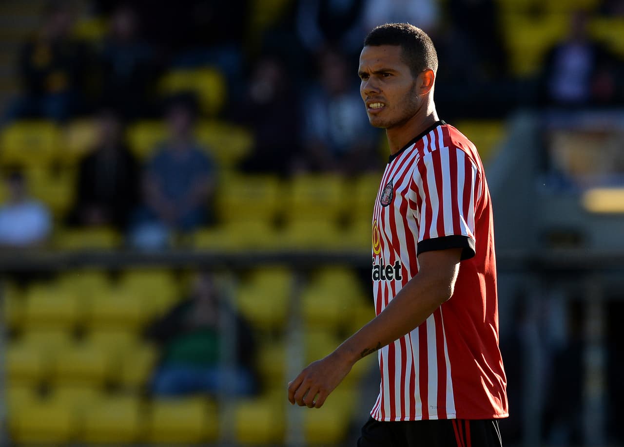 El defensor Jack Rodwell, actualmente en el Sunderland, estaría cerca de partir de Inglaterra para jugar en el Twente de Holanda.