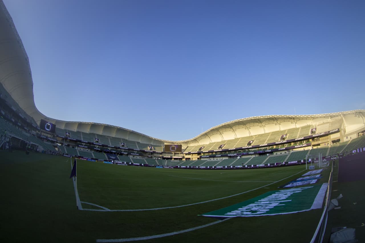 Mazatlán cierra las puertas del Kraken, sin público contra Santos