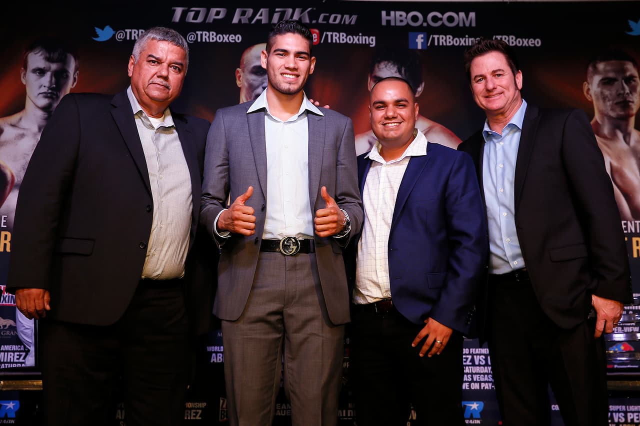 Los boxeadores mexicanos Gilberto Ramírez y Oscar Valdez, además de José Ramírez de origen azteca, serán parte del respaldo en la velada de Manny Pacquiao y Timothy Bradley. Los tres sacarán el orgullo hispano en la cartelera.
