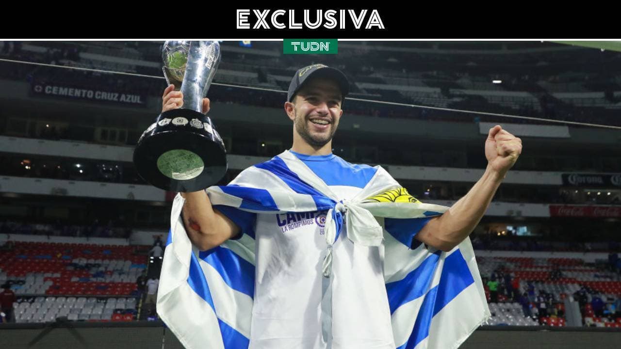 Víctor Velázquez: "En Cruz Azul no lo soltamos... Nacho Rivero se queda"