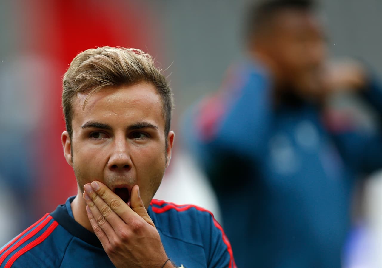 Lo amaban en el Dortmund, era su adoración, su niño consentido… hasta que se lesionó para no jugar la final de la Champions porque se filtró, días antes, su fichaje al Bayern München, donde finalmente fracasó y regresó con la cola entre las patas.