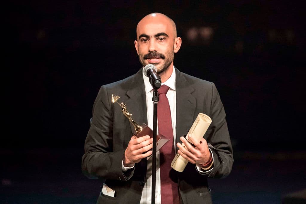 Entre lo más destacado del filme, aparece la actuación de su protagonista y su increíble banda sonora.
<br>