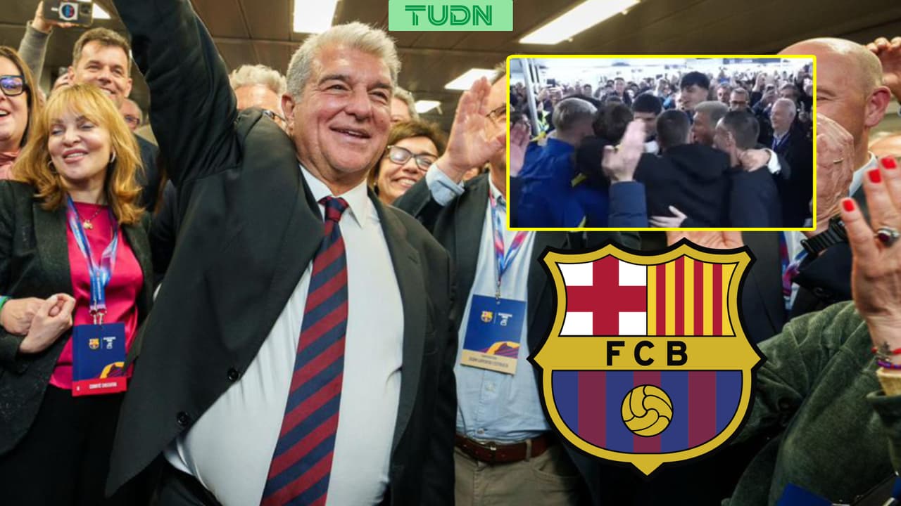 Joan Laporta celebra su triunfo con futbolistas del Barcelona