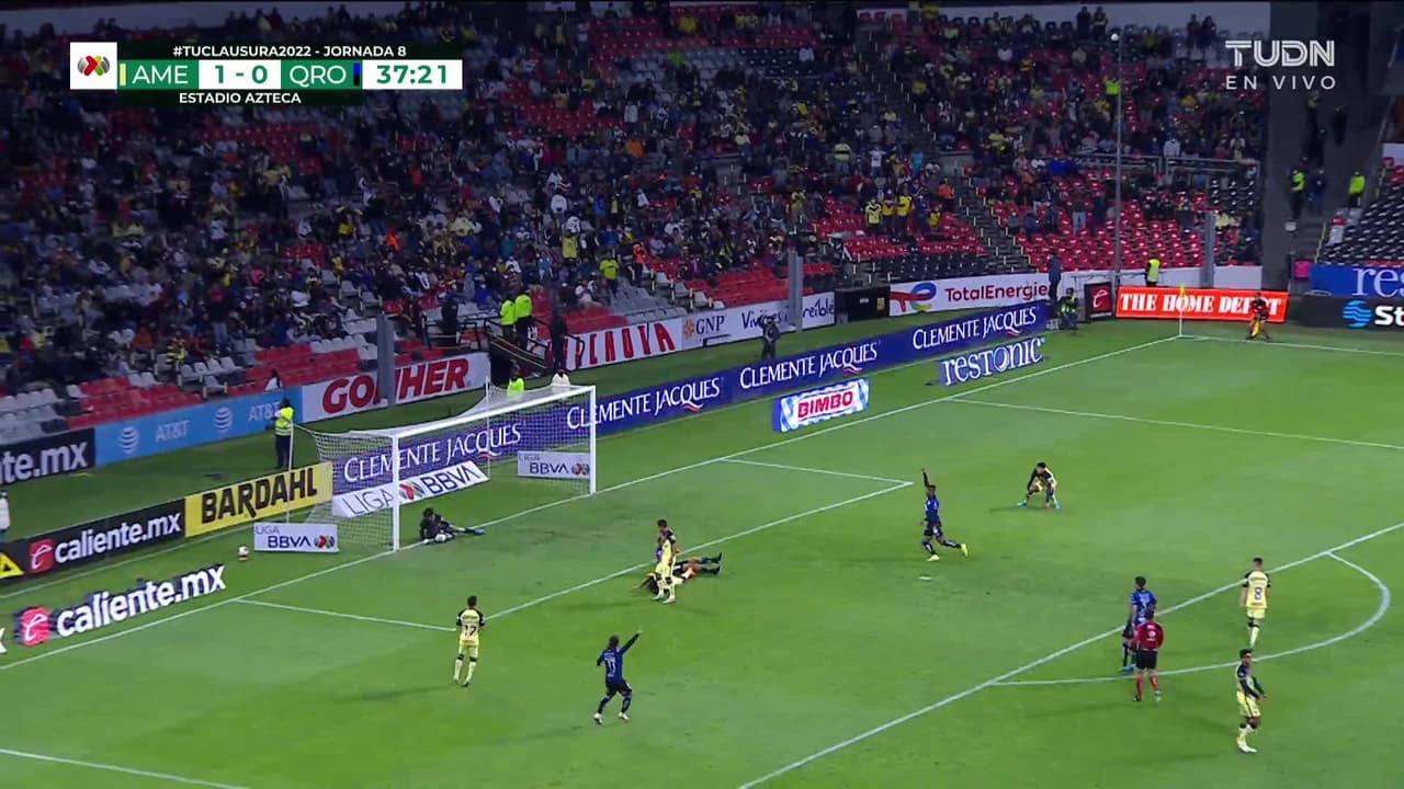 ¡TIRO ATAJADO! disparo por Ángel Sepúlveda.