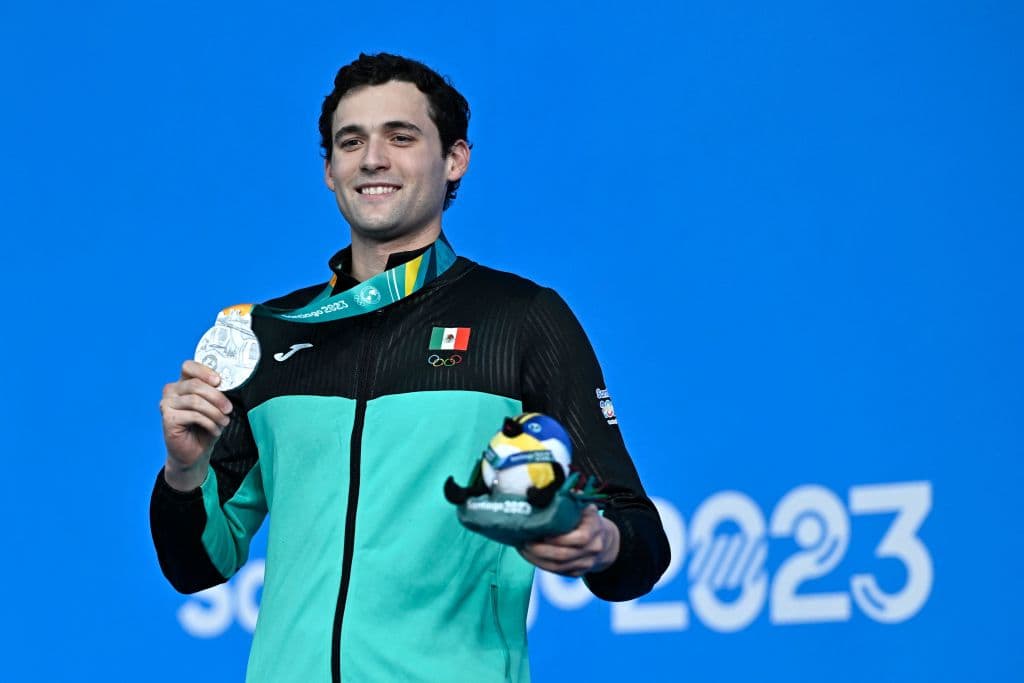 Nadador mexicano, Jorge Iga, consigue su boleto a Paris 2024