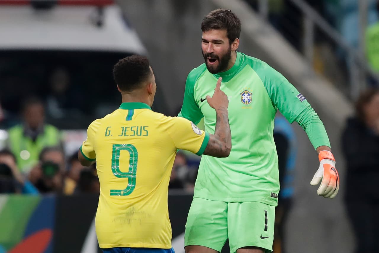 Con penalti de Grabriel Jesús, en la tanda tras un empate sin goles al final del tiempo regular, y dos lanzamientos fallados por los albirrojos, Brasil elimina a Paraguay de la Copa América y se mete entre los cuatro mejores del certamen.