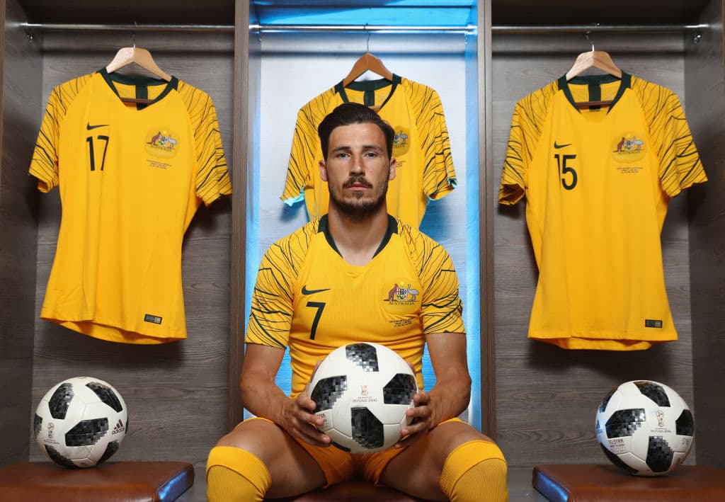 Otro de los experimentados y con experiencia con la selección de Australia es el mediocampista del Hertha Berlin, Matthew Leckie, quien jugará su segundo Mundial con los Socceroos.