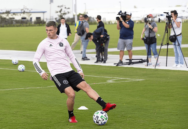 Matías Pellegrini, argentino de 19 años, es una de las grandes promesas del equipo por su corta edad y ya con experiencia en la Superliga de Argentina con Estudiantes de la Plata.