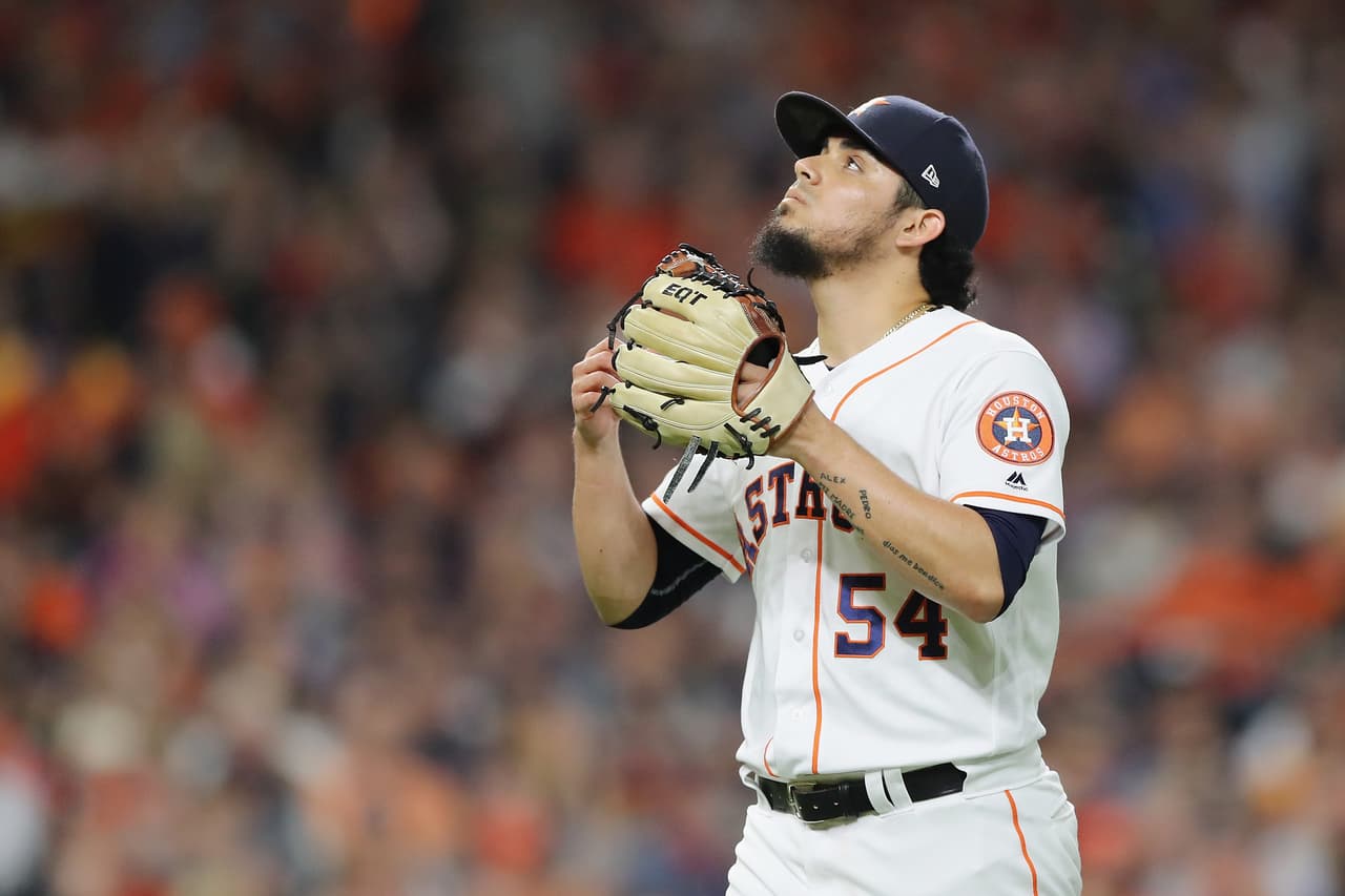 El mexicano Roberto Osuna será el cerrador de los Astros