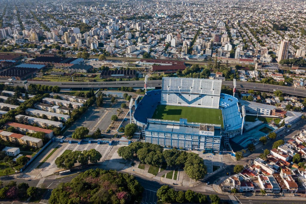 Puede recibir hasta 50 mil aficionados.