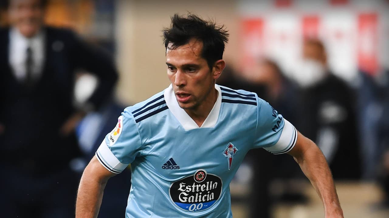 Desde el Celta, Augusto Solari señala la presión de Santiago en América