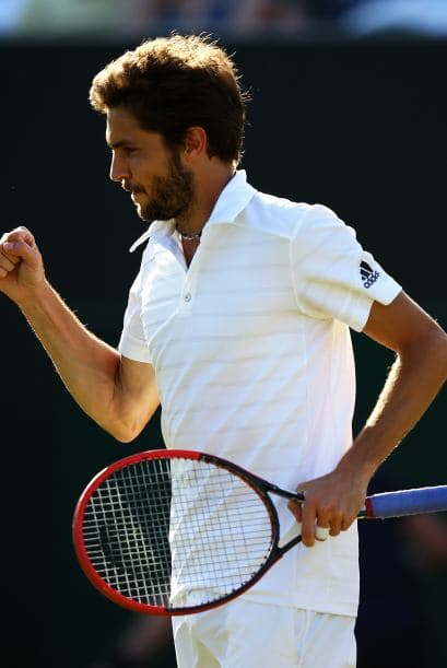 El suizo se medirá en la próxima ronda al francés Gilles Simon, que dio la sorpresa al derrotar al checo Tomas Berdych.