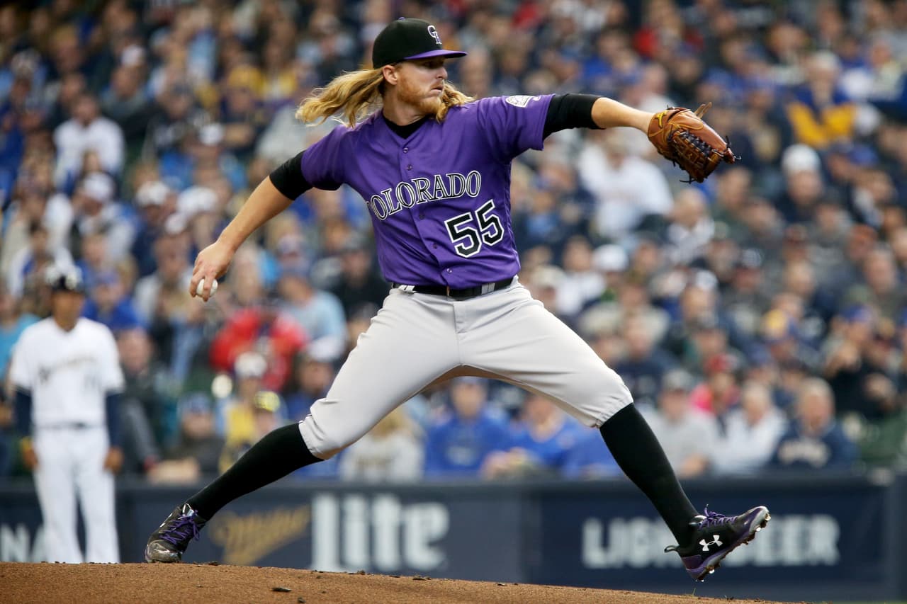 Colorado 7 - 5 Milwaukee: Mark Reynolds conectó un cuadrangular y produjo 3 carreras para soportar la ofensiva.