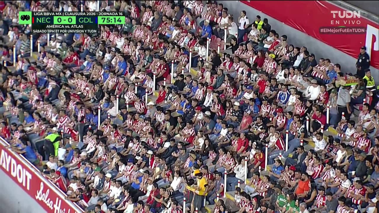 ¡TIRO ATAJADO! disparo por Ricardo Marín.