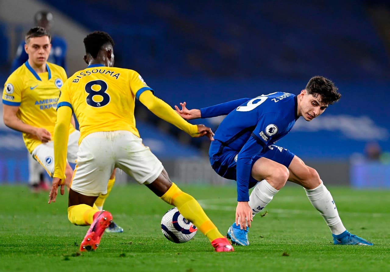 Brighton y Chelsea reparten puntos en Londres durante la Jornada 32 de la Premier League. El partido se empató 0-0 y hubo una tarjeta roja para los de Albion al minuto 92 del encuentro. Los 'Blues' sorprendieron a fanáticos con la noticia de estar fuera de la ya polémica Superliga Europea.