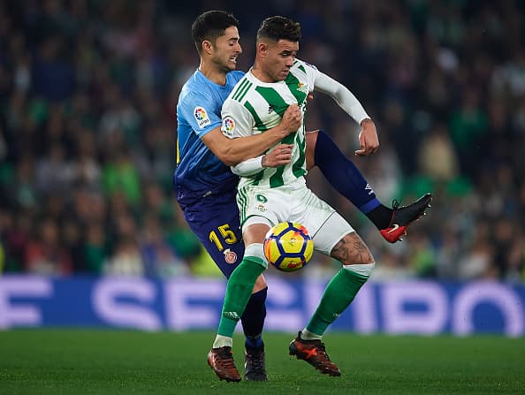 Con 18 puntos en 13 encuentros, el Betis marcha temporalmente en la octava posición general.