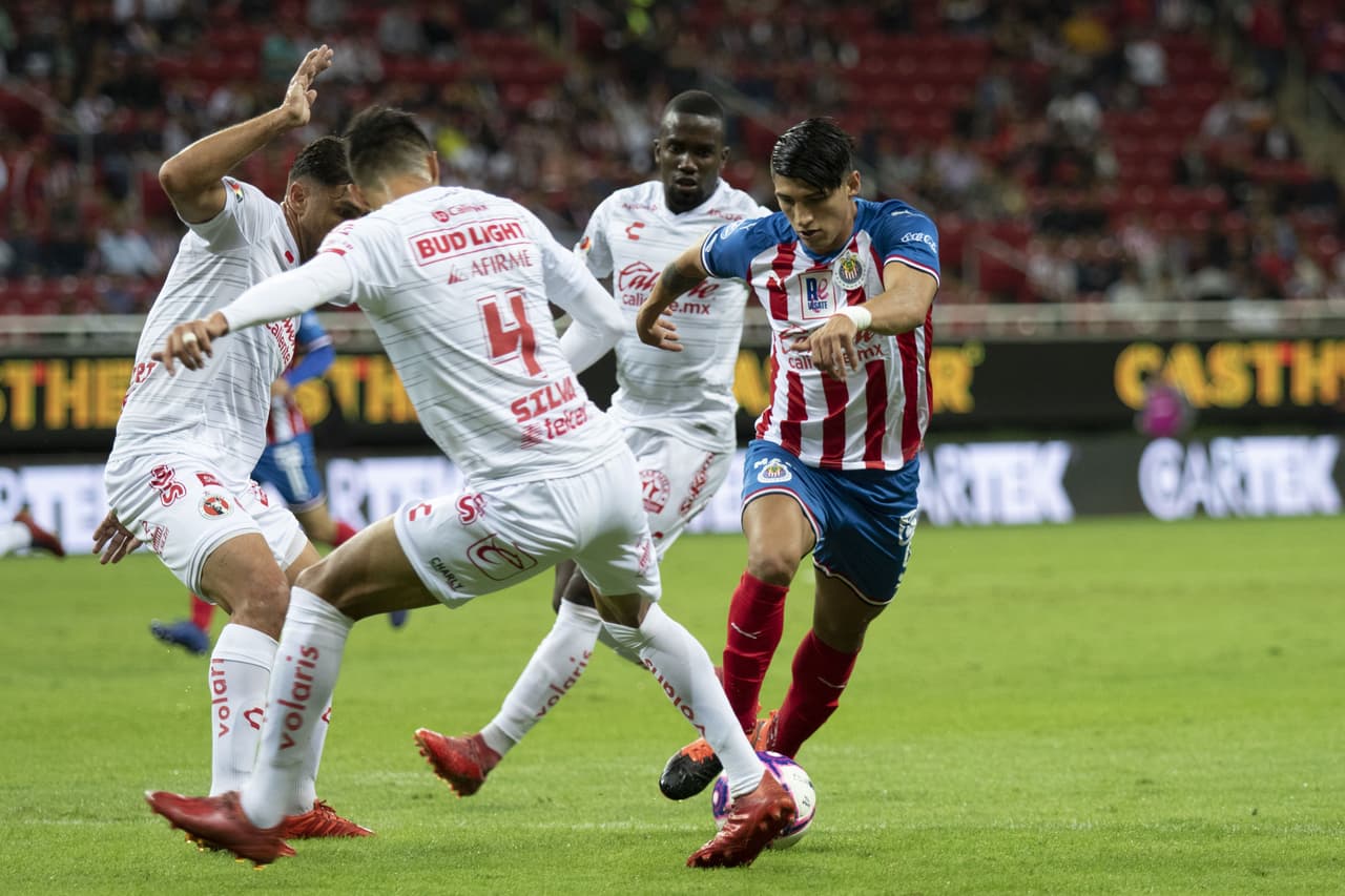 Ariel Nahuelpán anotó por los visitantes al minuto 23’.