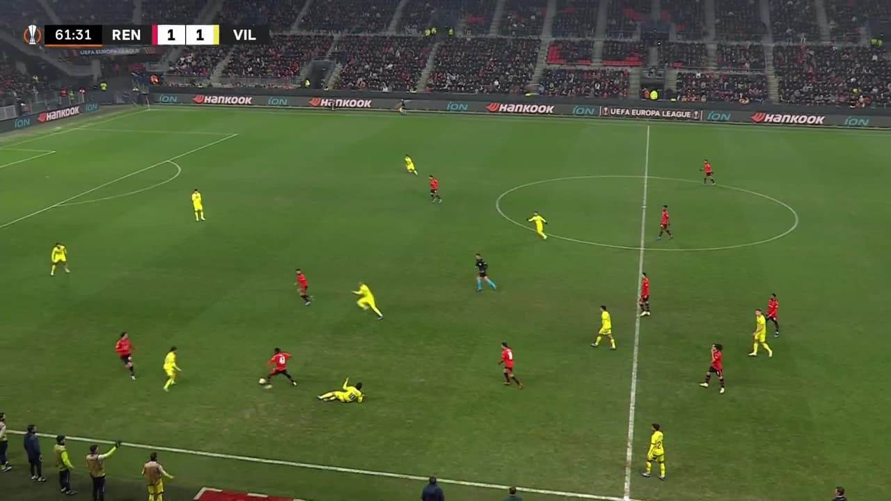 ¡GOL!  anota para Villarreal. Ilias Akhomach