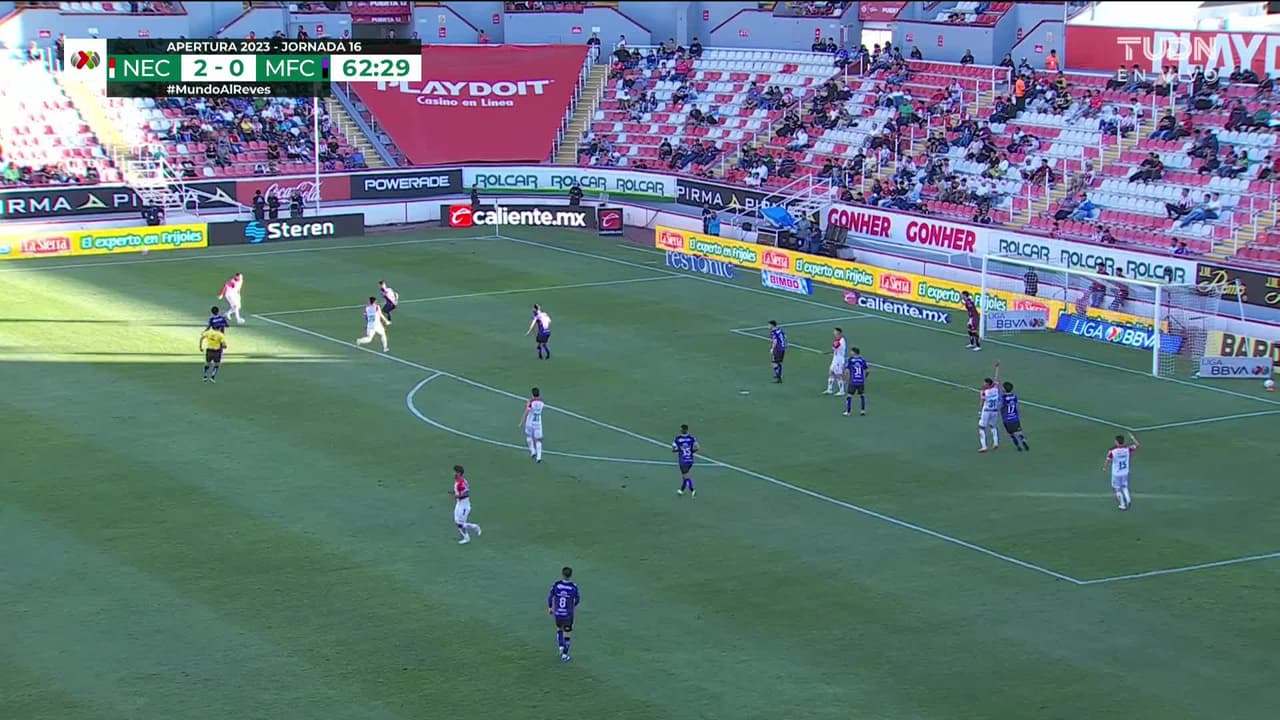 ¡TIRO ATAJADO! disparo por Braian Samudio.