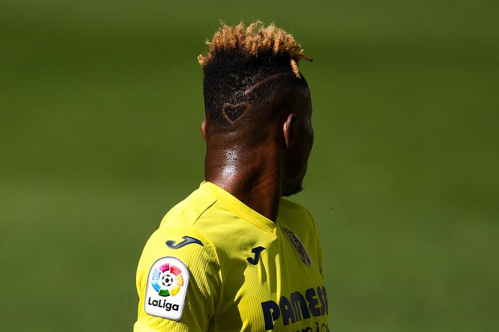 Villarreal gana a Eibar por dos goles a uno. Paco Alcácer y Gerard Moreno Balgueró anotaron para el Villarreal, mientras que Kike García descontó para Eibar.