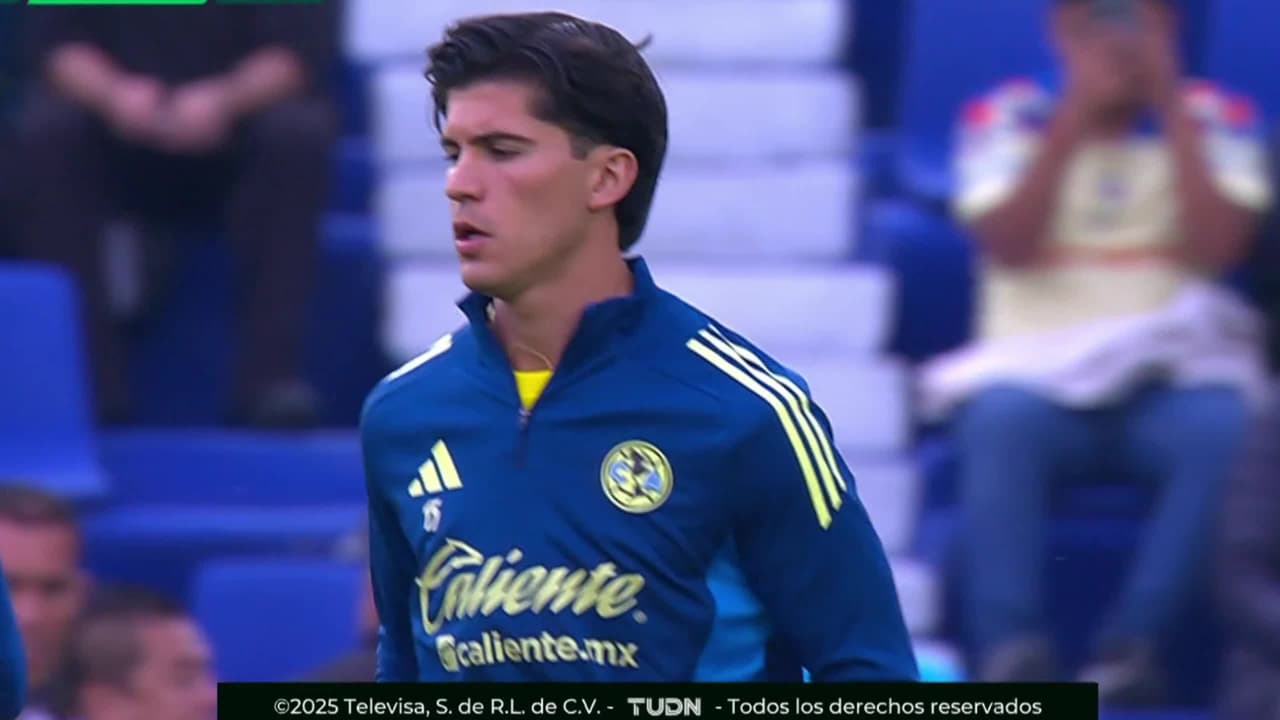 ¡Las Águilas ya saltan a la cancha para ejercicios de calentamiento!