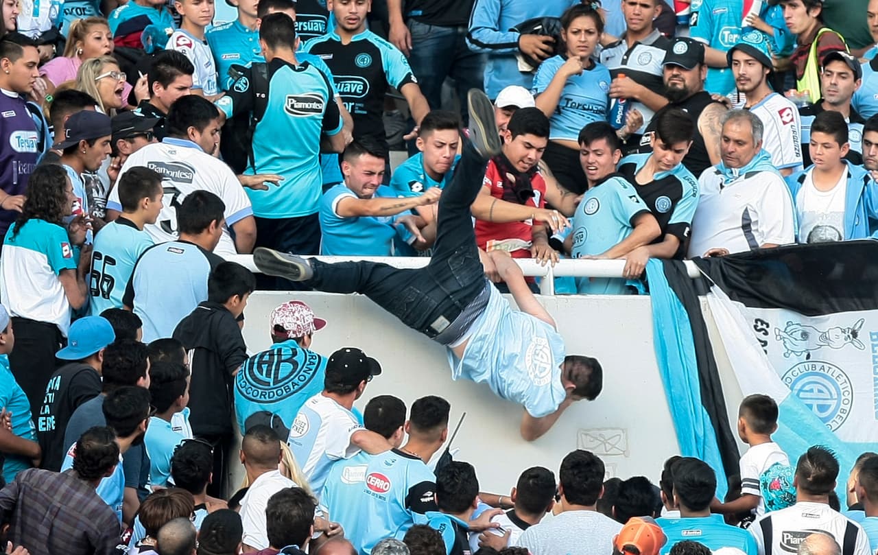 Se entregó a la policía presunto autor intelectual del homicidio de un hincha argentino