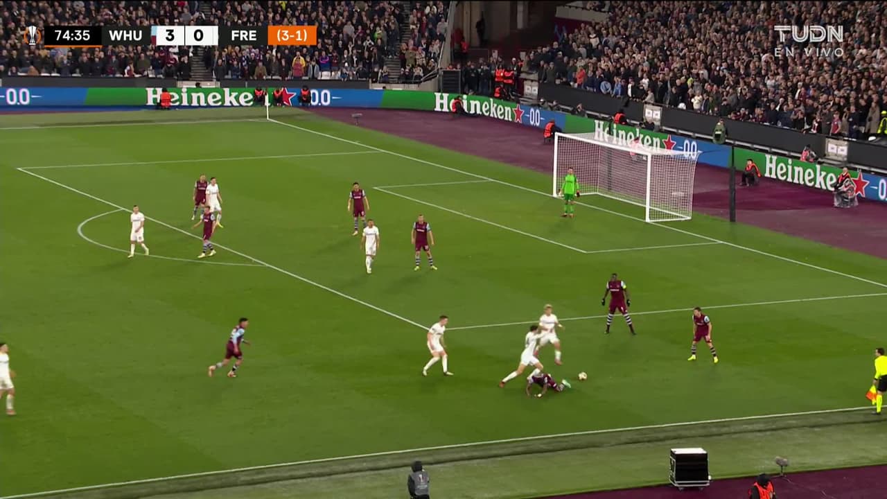 ¡TIRO ATAJADO! disparo por Merlin Röhl.