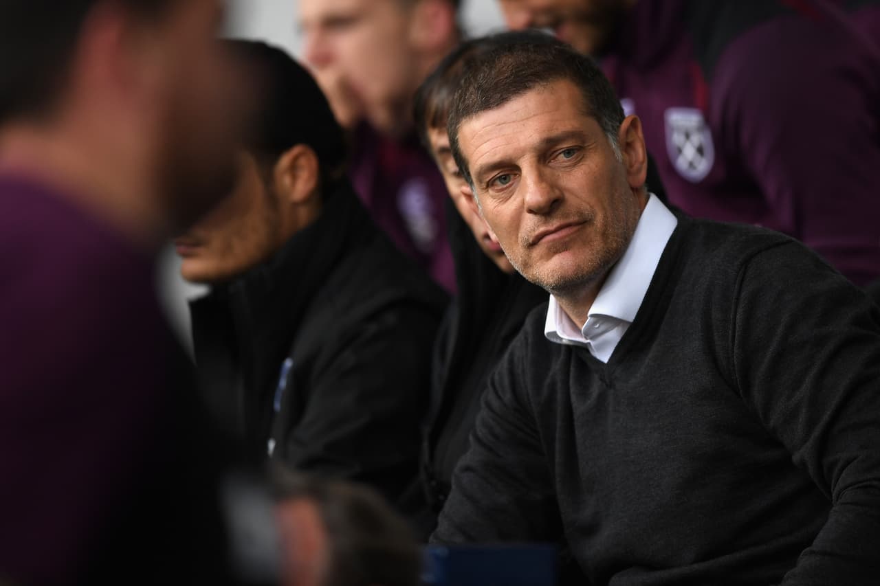 Muy a pesar del empate, el equipo de Slaven Bilic vuelve a salir de manera temporal de la zona de descenso. En la próxima jornada tendrá un pequeño derbi de Londres ante el Tottenham Hotspur.