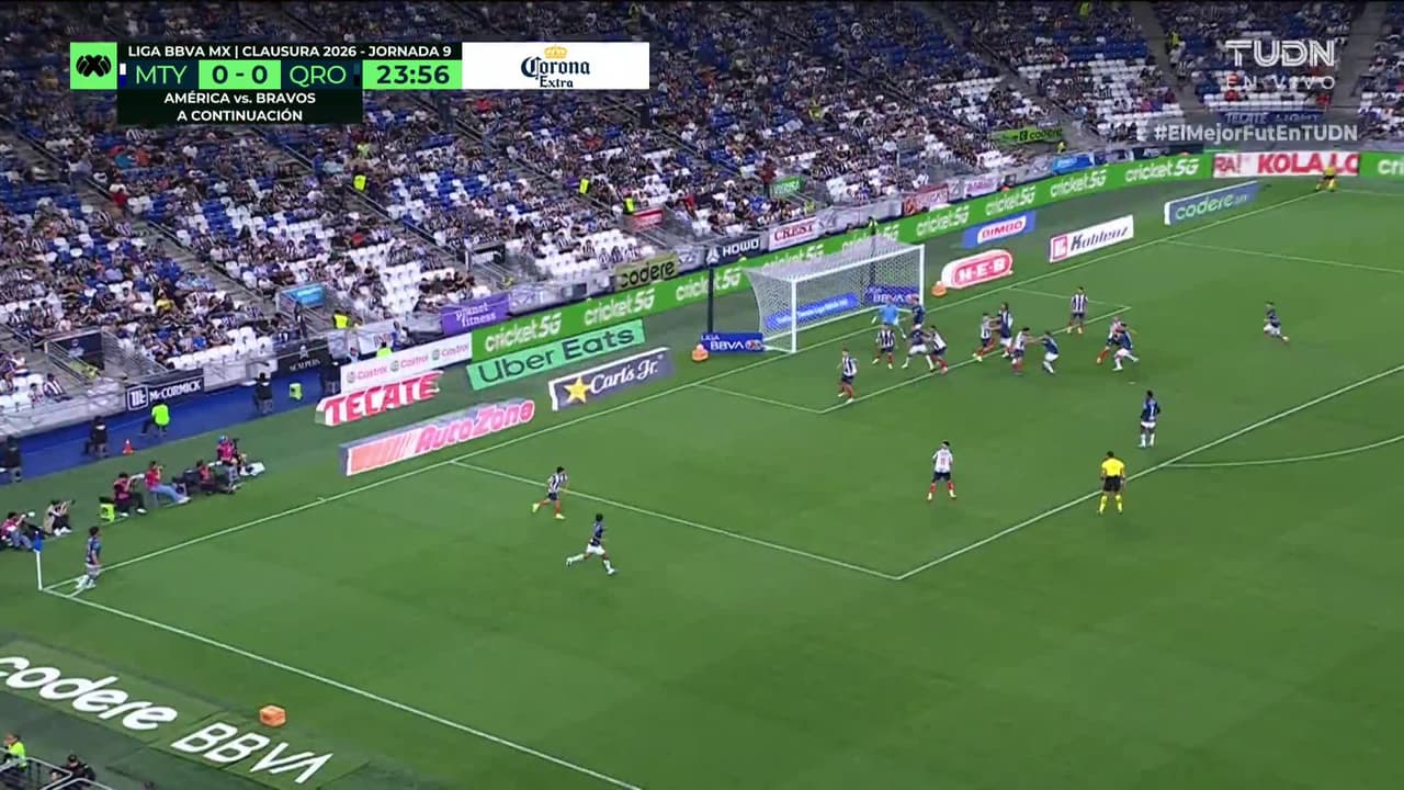 ¡TIRO ATAJADO! disparo por Santiago Homenchenko.