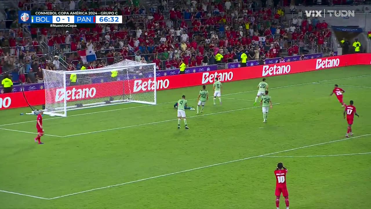 ¡TIRO ATAJADO! disparo por Kahiser Lenis.