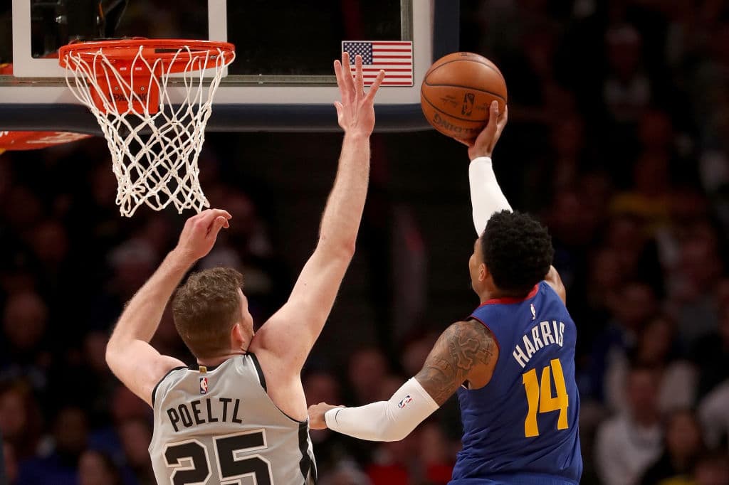 Lo mejor del Juego 5 de la serie de Playoffs de la Conferencia del Oeste entre los Denver Nuggets y los San Antonio Spurs en Pepsi Center en imágenes.
