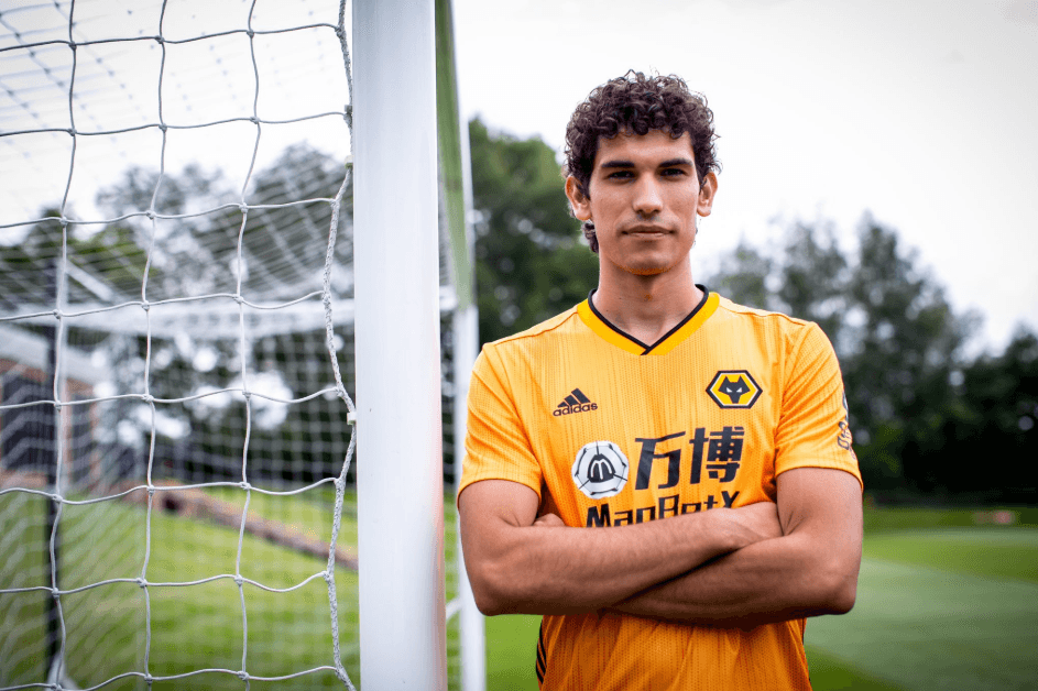 ¿Wolverhampton contrató a su Edson Álvarez?