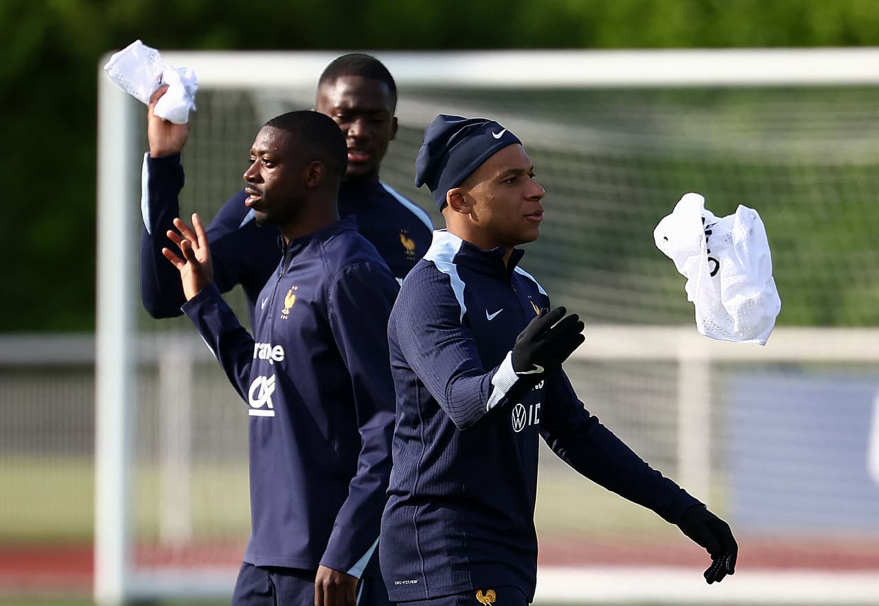 Revelan que el Barça prefirió fichar a Dembélé por encima de Mbappé 