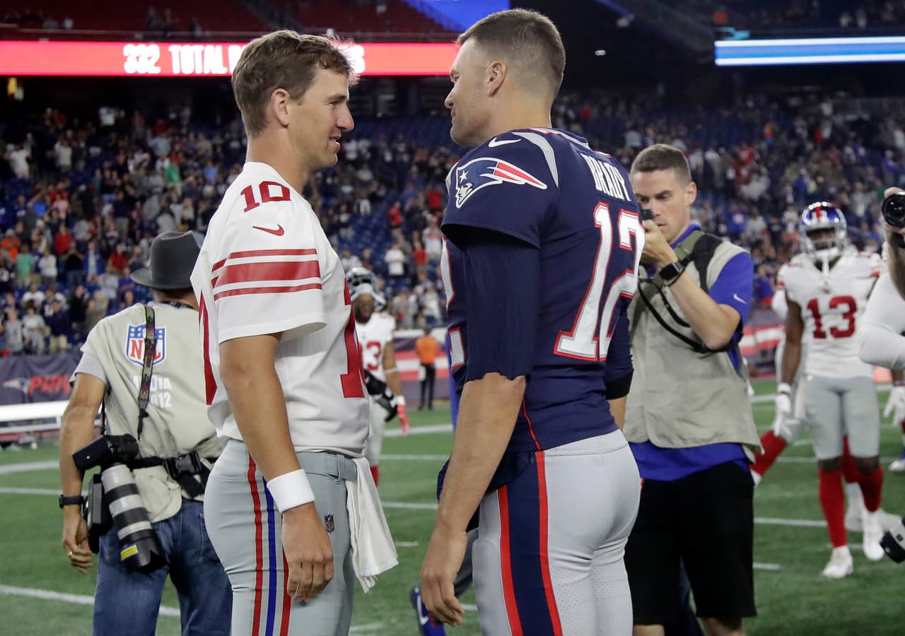 Tom Brady le desea un feliz retiro a Eli Manning