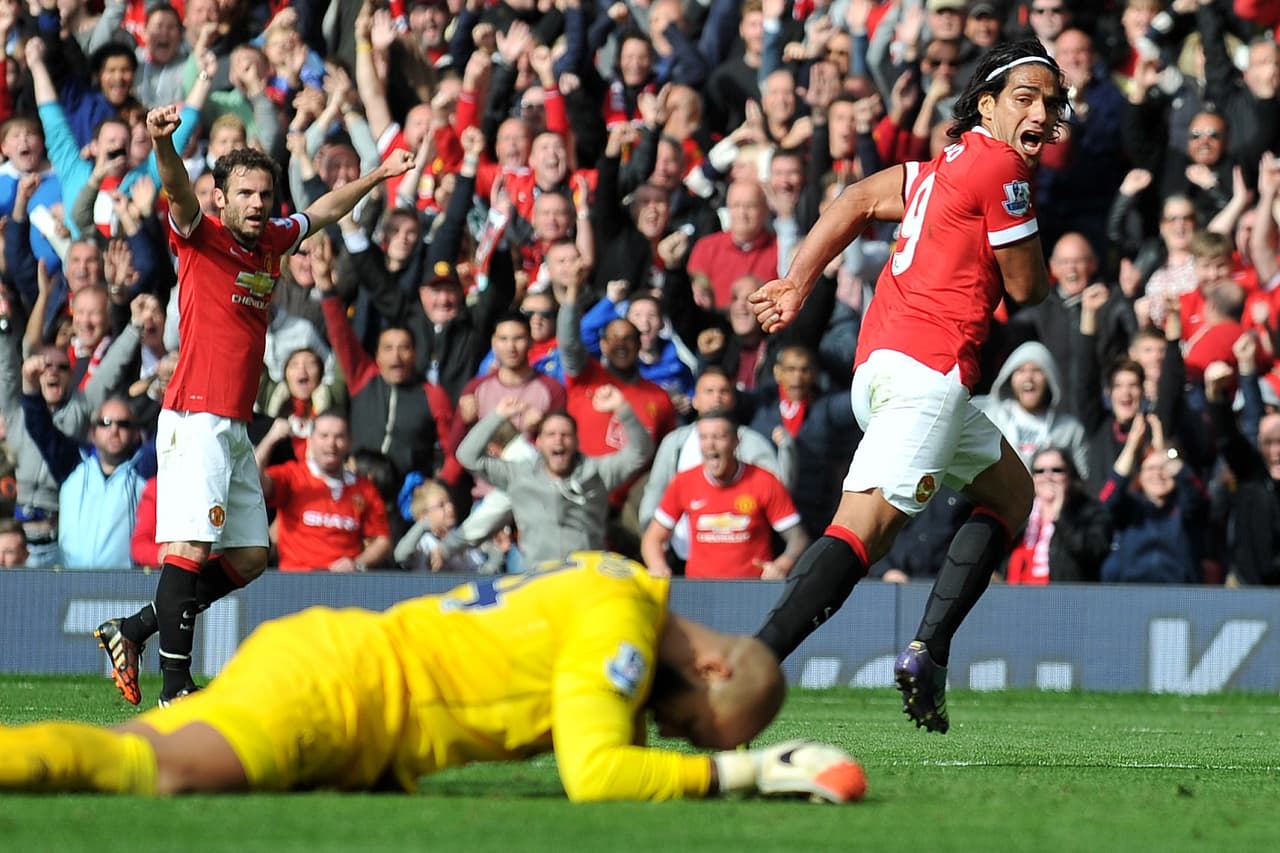 Su primer gol con el Manchester United fue el sexto en su carrera ante equipos de Inglaterra.