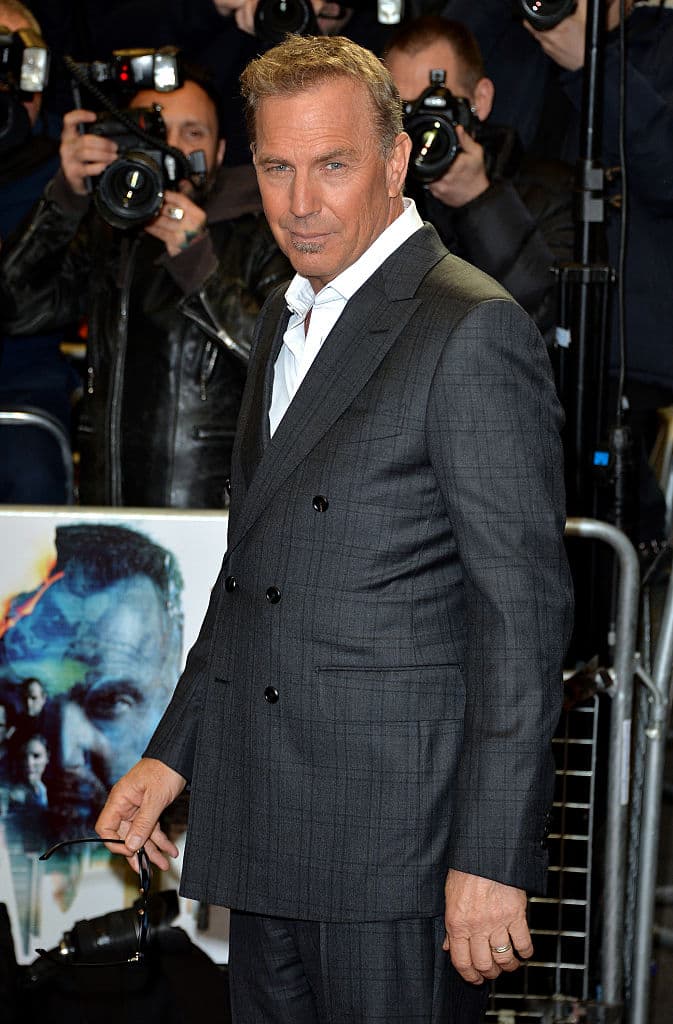 Sin embargo, ella no está de acuerdo con los métodos empleados por su protector.
<br>