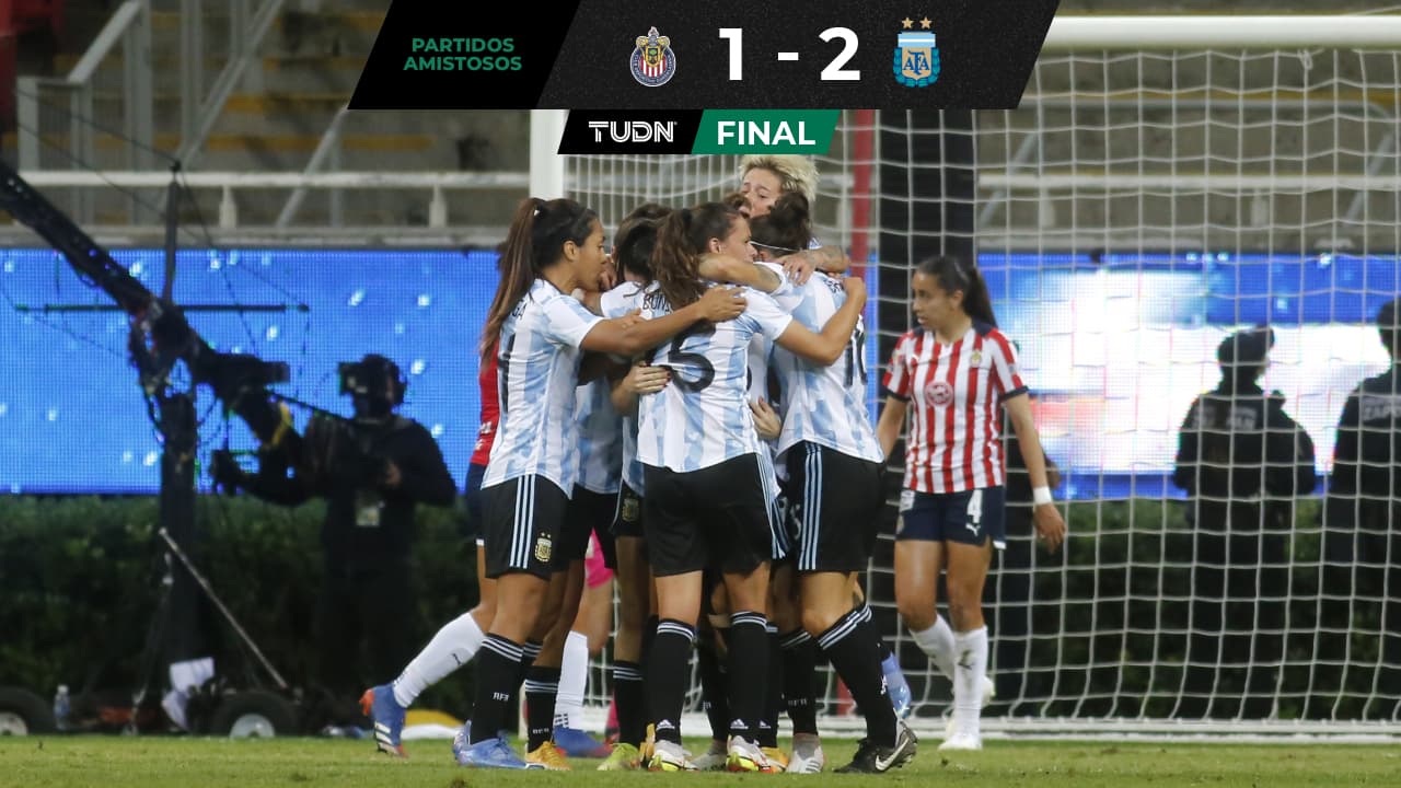 Argentina viene de atrás y derrota a Chivas Femenil
