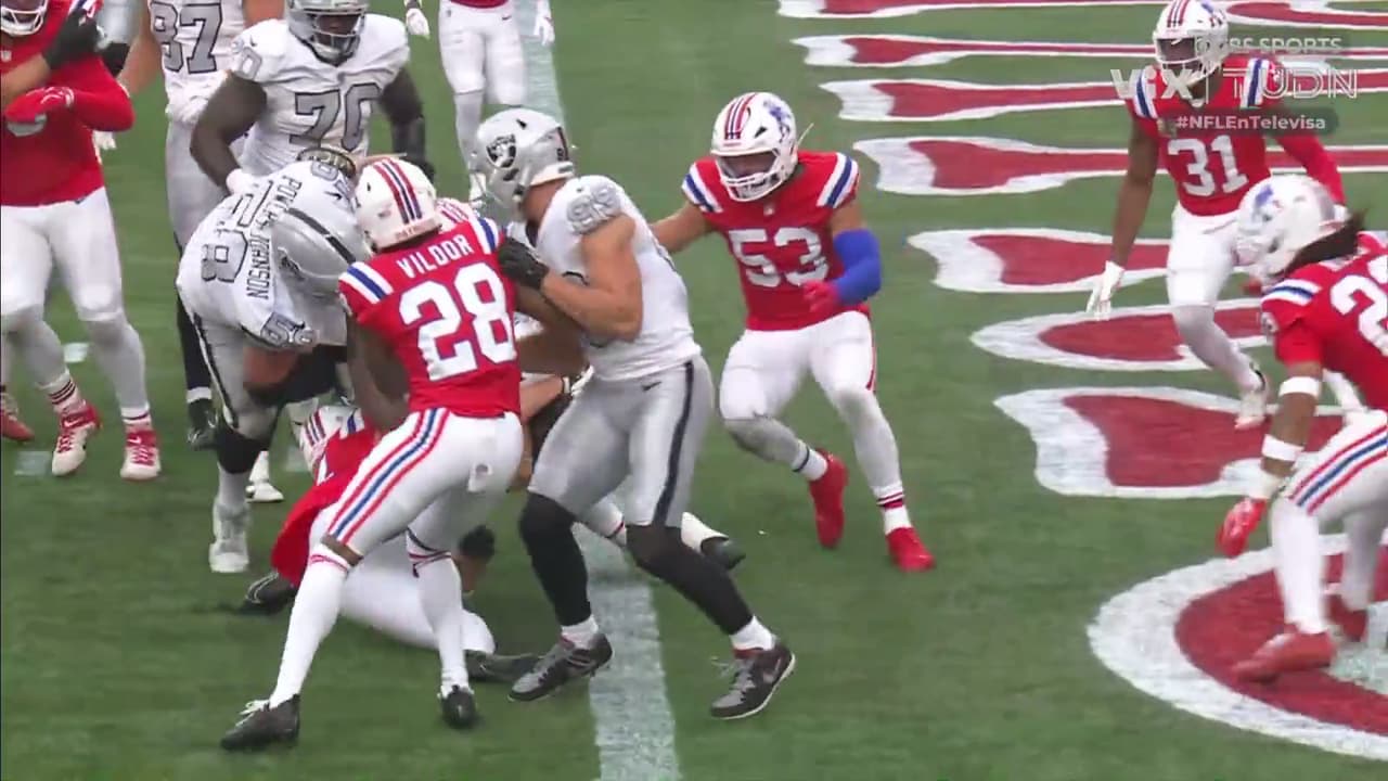 Touchdown de Dylan Laube para recortar distancias para Raiders