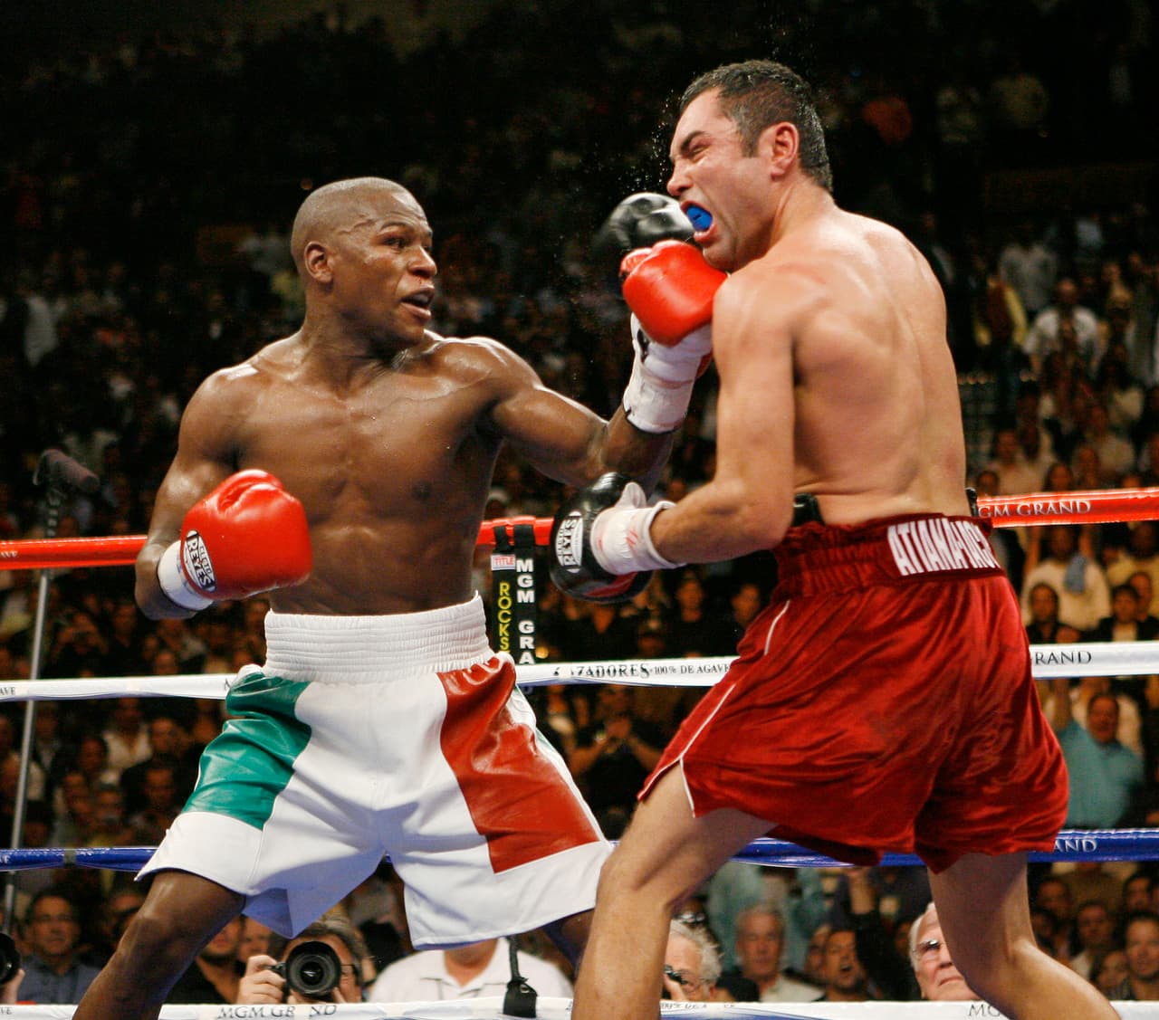 Óscar de la Hoya se enfrentó también a Francisco Javier Castillejo, Félix Sturm, Bernard Hopkins y Ricardo Mayorga.
