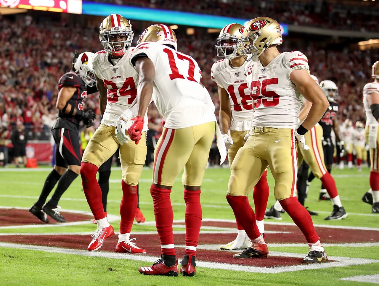 San Francisco 49ers
<b>28-25</b> Arizona Cardinals | Jimmy Garoppolo logró gran actuación para mantener invicto a los 49ers en State Farm Stadium.