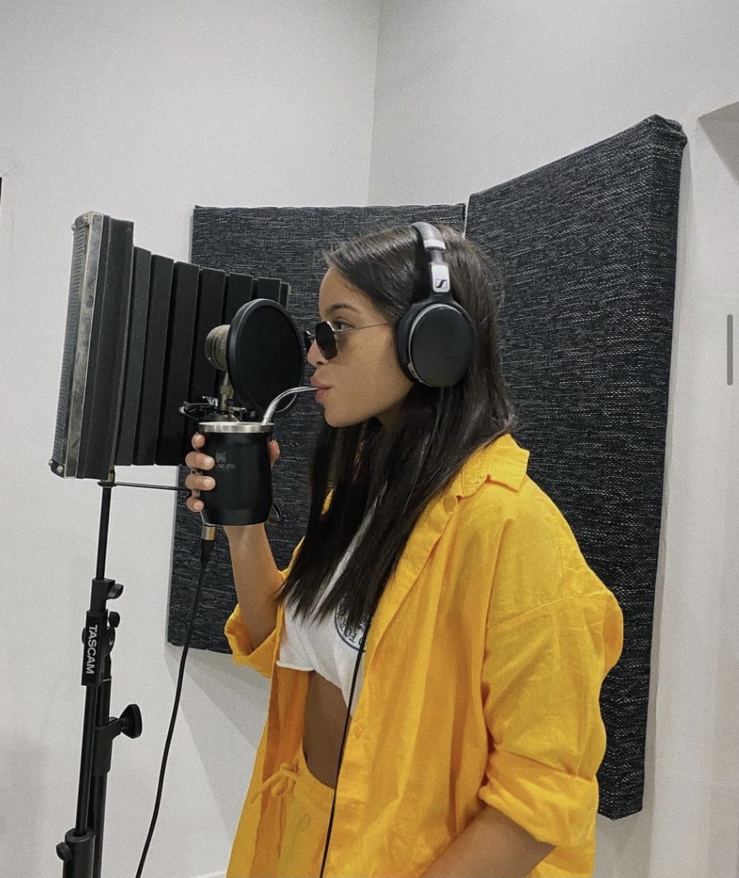 La primera vez que relacionaron al futbolista con la cantante fue cuando Emilia fue invitada VIP en la reunión de año nuevo del brasileño.