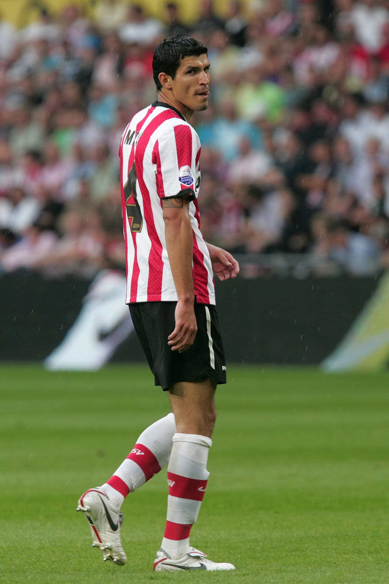 El 'Mazatleco' Rodríguez llegó al PSV en 2009 a cubrir el hueco dejado por la marcha de Salcido al Fulham de la Premier League.