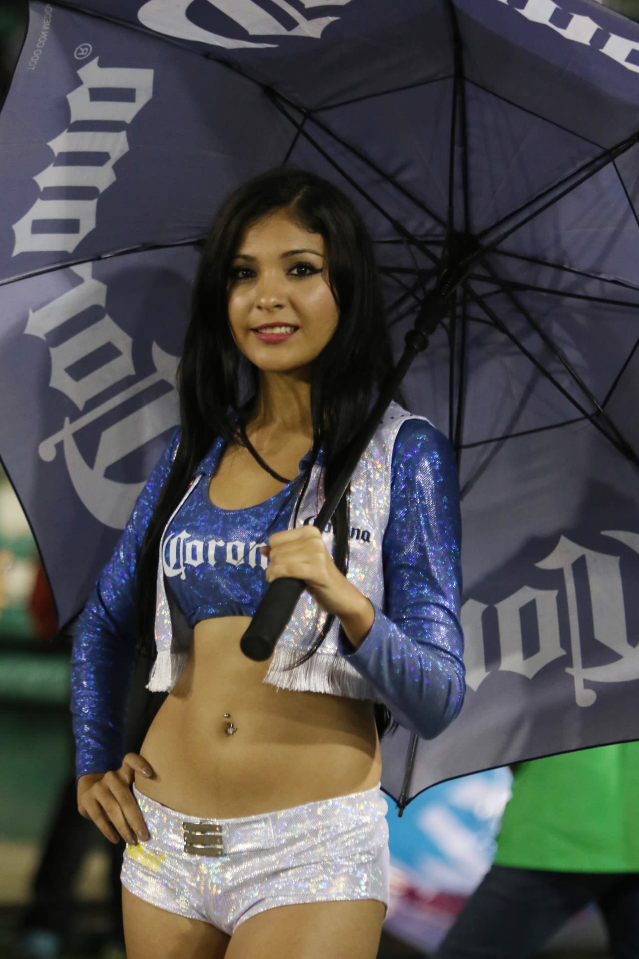 La belleza de las porristas en la fecha 4