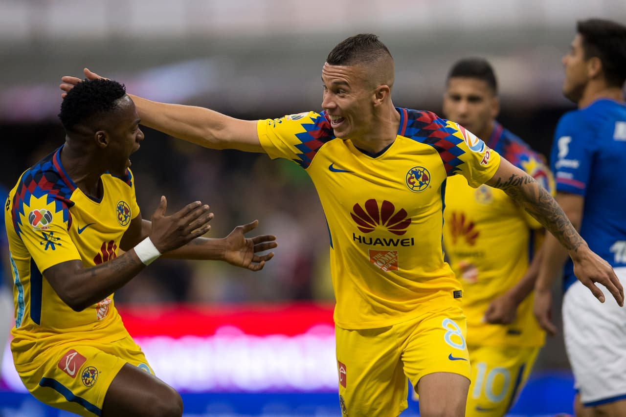 Mateus Uribe igualó las acciones al minuto 24.