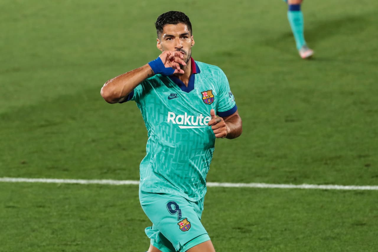 Su primer gol con el club, luego de no ver gol en los primeros 5 partidos, Luis Suárez porfin consiguió romper las redes con el Barcelon en el sexto partido frente al APOEL.