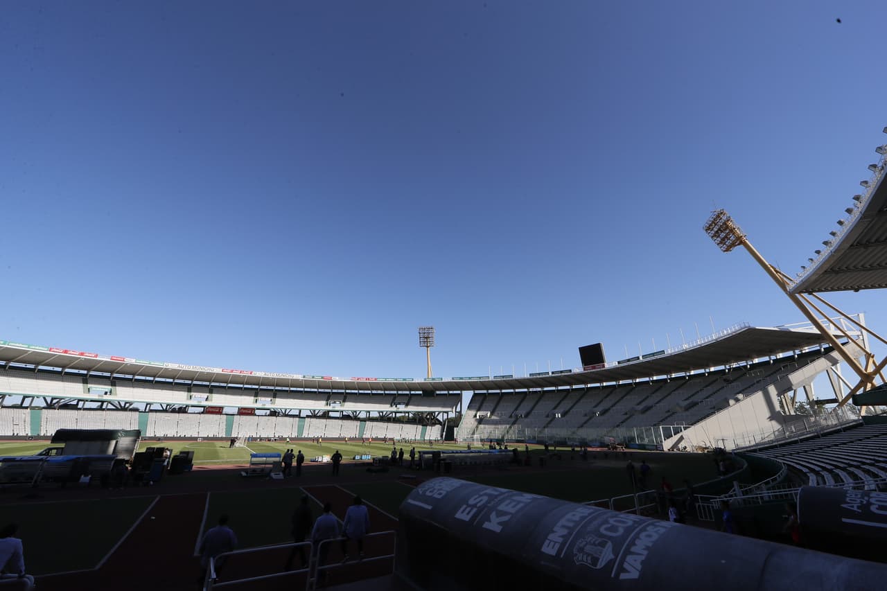 El estadio Mario Alberto Kempes en Córdoba es un escenario renovado, dispuesto y lleno de detalles para recibir el primero de los amistosos entre Argentina y México.