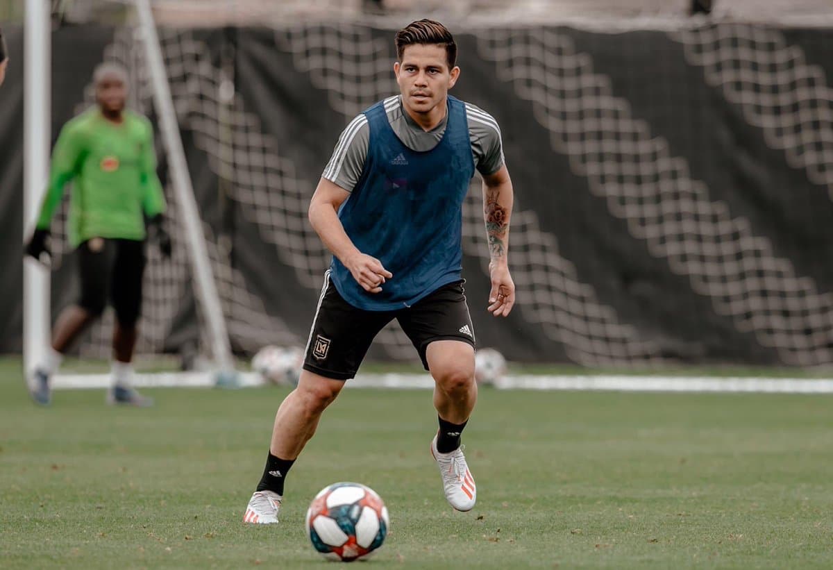 "Deseaba poder debutar en la MLS", asegura con alivio el salvadoreño Rodolfo Zelaya